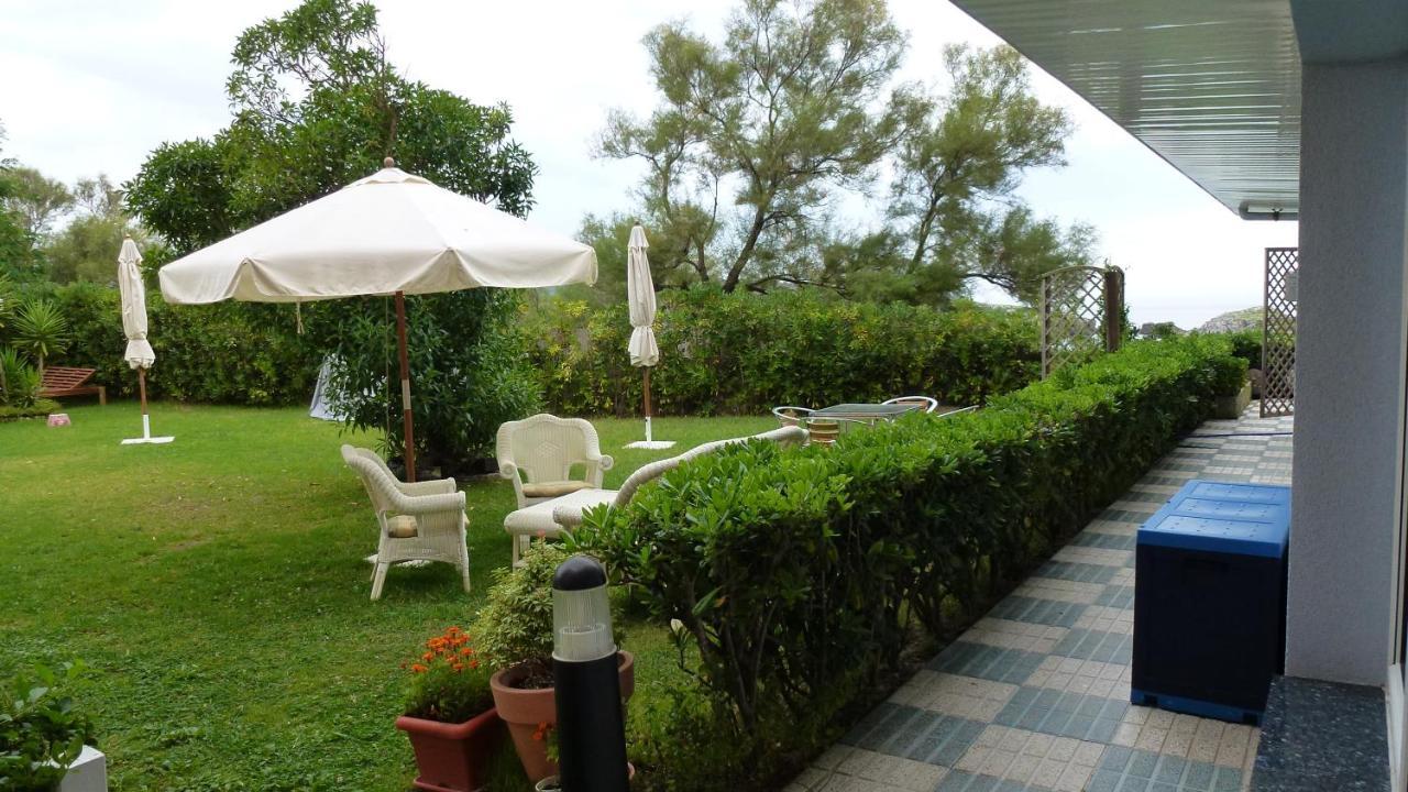 Hotel Pineda Playa Noja Exterior photo